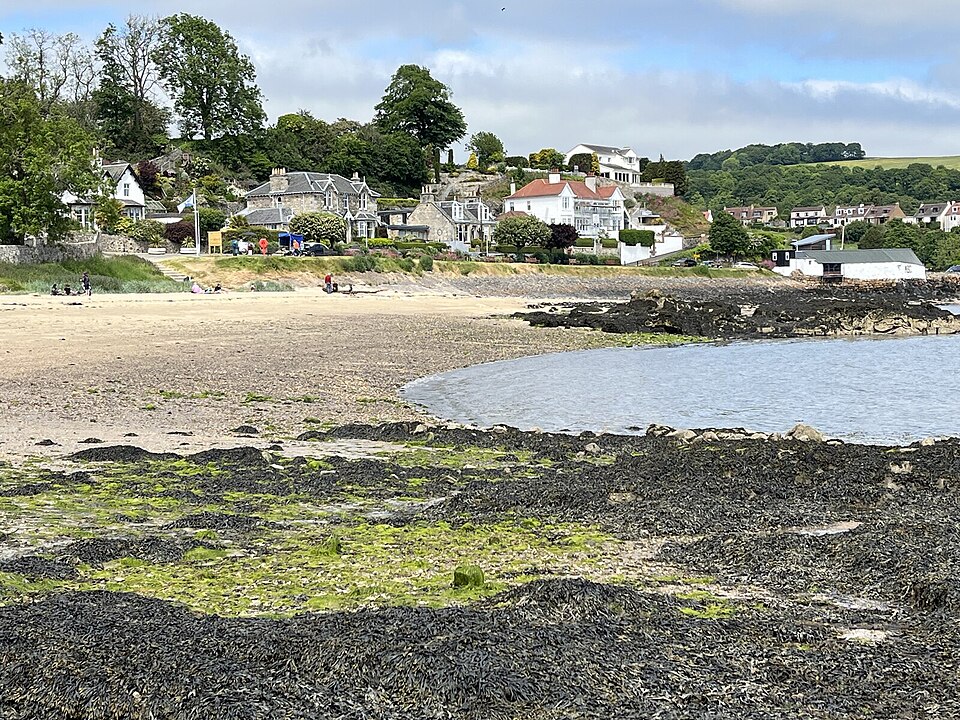 Black Sands Beach